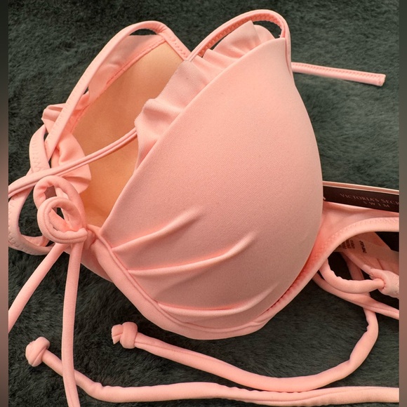 Victorias Secret Ruffled Bikini Set - Picture 7 of 11